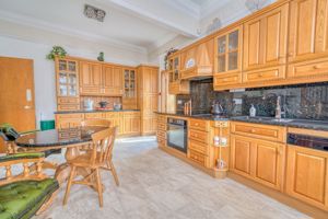 Photo 19- click for photo gallery